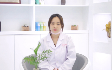 護膚老師講述痘痘肌水療使用方法